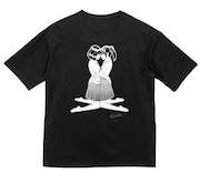 「今日から未来」のTシャツ。