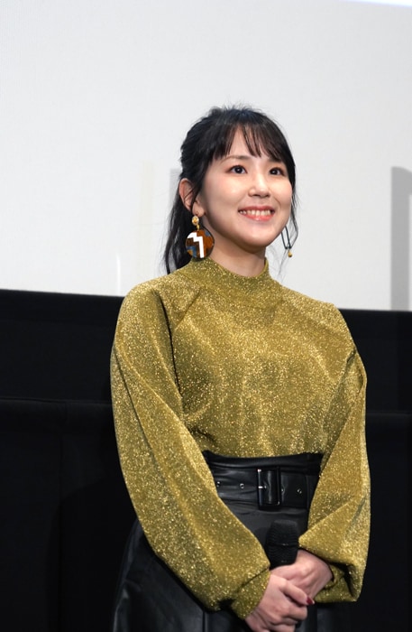 村中知