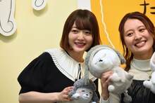 左から花澤香菜、金澤まい。