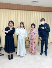 左から今千秋、三石琴乃、福圓美里、小佐野文雄。