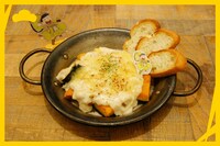 第1弾メニューの「十四松のパンプキングラタン」。