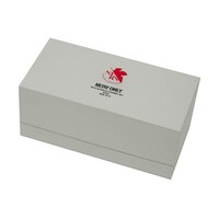 「wena 3 -NERV EDITION- （ウェナスリー ネルフエディション）」が入れられるパッケージ。