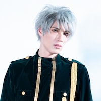 輝馬扮する北海道新幹線。