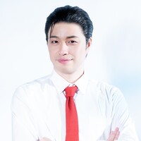 渡辺コウジ扮する丸ノ内線。