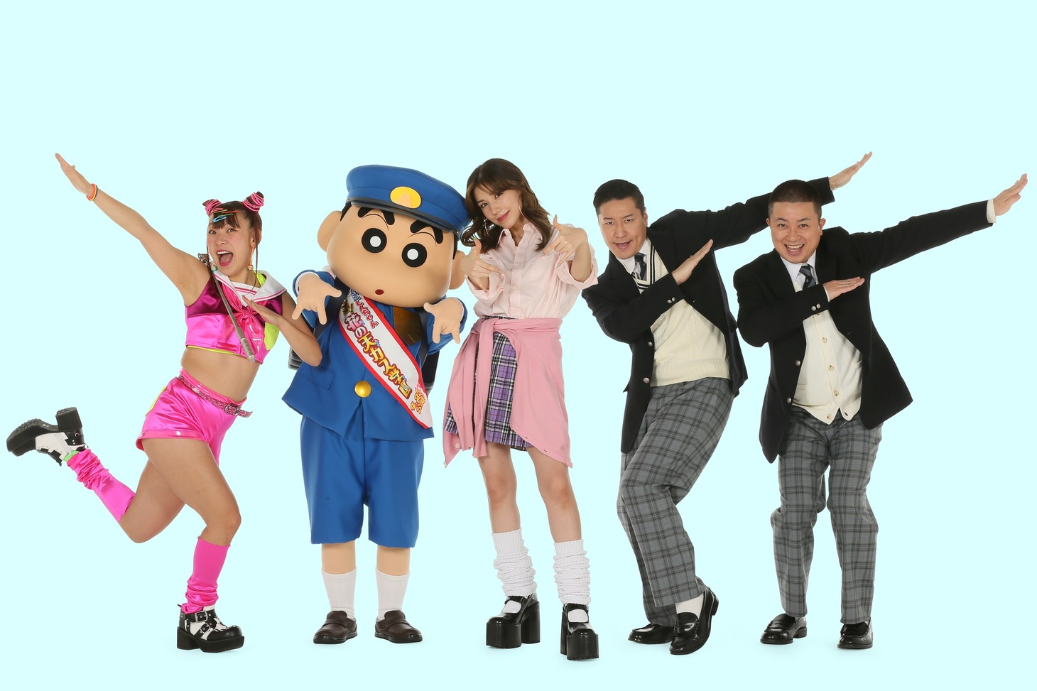 左からフワちゃん、しんのすけ、仲里依紗、チョコレートプラネット。