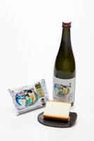 「酒ケーキ 銀河鉄道の夜」と「大吟醸 銀河鉄道の夜」。