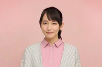 吉岡里帆扮する久遠あいこ。 (c)フジテレビ