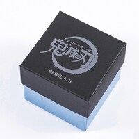 「伊黒小芭内 モデル」の箱。