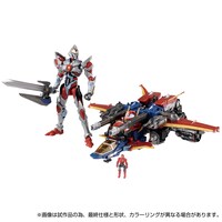 「ダイアクロン / グリッドマンユニバース 01 超神合体バトルスグリッドマン」グリッドマン（左）、バトルハンガー（右）。 (c)TOMY (c)円谷プロ