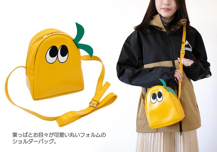 「なでしこのショルダーバッグ」の使用イメージ。