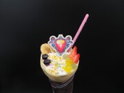 「奇跡の完全結晶！ スーパー・エイジャ・フルーツクレープ」