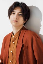 ルイス・ジェームズ・モリアーティ役の糸川耀士郎。