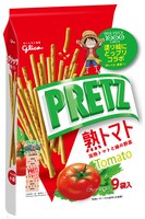 コラボ仕様の「プリッツ 熟トマト
＜9袋＞」。(c)尾田栄一郎／集英社・フジテレビ・東映アニメーション