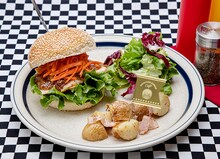 「ZERO BURGER（安室透）」(c)青山剛昌／小学館・読売テレビ・TMS 1996