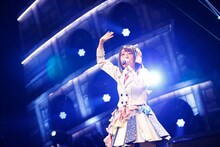 源さくら役の本渡楓。