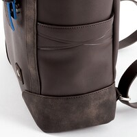 チノモデルのバッグパック。