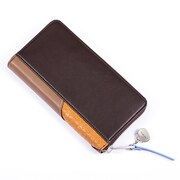 チノモデルの長財布。