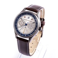 チノモデルの腕時計。