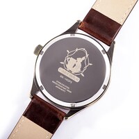 ココアモデルの腕時計。