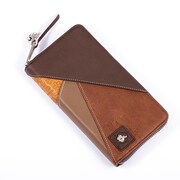 ココアモデルの長財布。
