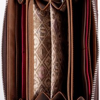 ココアモデルの長財布。