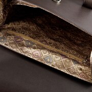 リゼモデルのバッグパック。