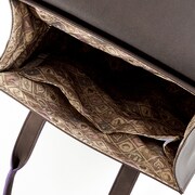 リゼモデルのバッグパック。