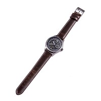 リゼモデルの腕時計。