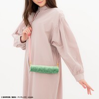 ラストワン賞「竹筒のペンポーチ」の使用イメージ。