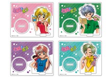 篠塚ひろむのイラストを使ったアクリルスタンド。