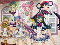 「プリティーシリーズ10周年カフェ ゴーゴー！マスコッツ VS ノンシュガー」店内の様子。