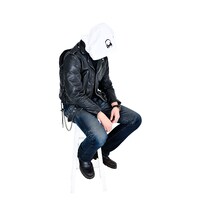 「BOSSRUSH ロゴ Tシャツ」着用例