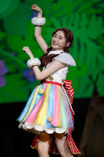 太陽ペッパー役の山下七海。