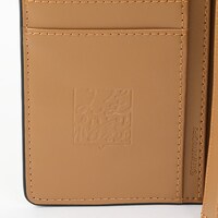 「高坂桐乃 モデル  財布」