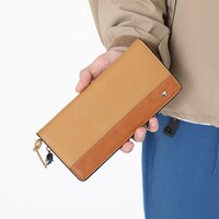 「高坂桐乃 モデル  財布」