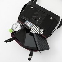 「黒猫 モデル ショルダーバッグ」