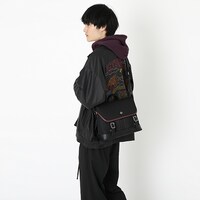 「黒猫 モデル ショルダーバッグ」