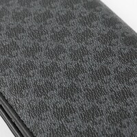 「黒猫 モデル 財布」