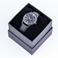 「黒猫 モデル 腕時計」