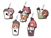 店舗、Loppi、HMV&BOOKS onlineで販売されるラバーストラップ。