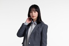 南沙良扮する早瀬菜緒。