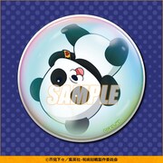 C賞の7.5cm缶バッジ（全12種）。