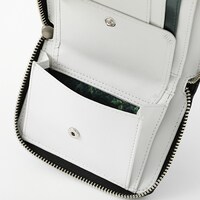 不死川実弥モデルの財布。