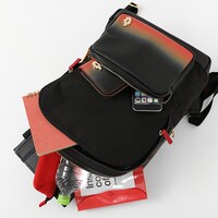 煉獄杏寿郎モデルのリュック。