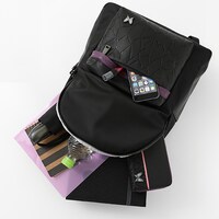 胡蝶しのぶモデルのリュック。