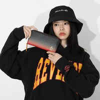 煉獄杏寿郎モデルの財布。