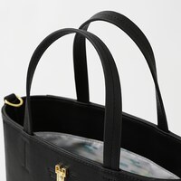 時透無一郎モデルのバッグ。