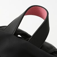 胡蝶しのぶモデルのリュック。