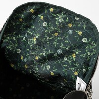 不死川実弥モデルのリュック。