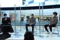 「『SHIROBAKO』から見るP.A.WORKSの想い」第2部の様子。左からP.A.WORKSの堀川憲司、アニメーターの井上俊之、CGディレクターの設楽友久。